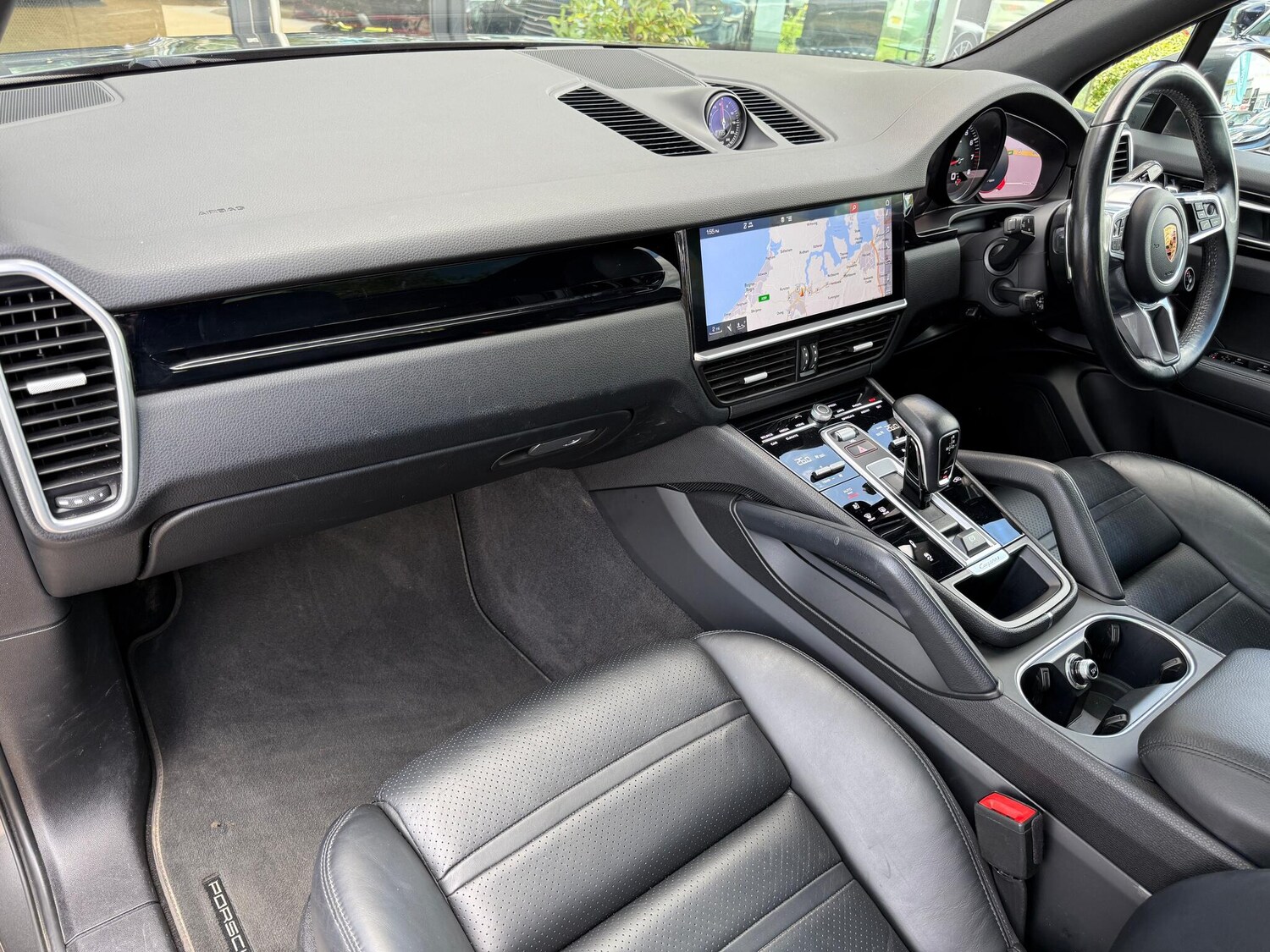 Used Porsche Cayenne 2019 for sale - 75857201: Photo 28