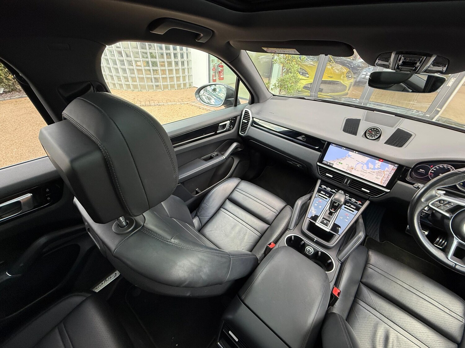 Used Porsche Cayenne 2019 for sale - 75857201: Photo 34
