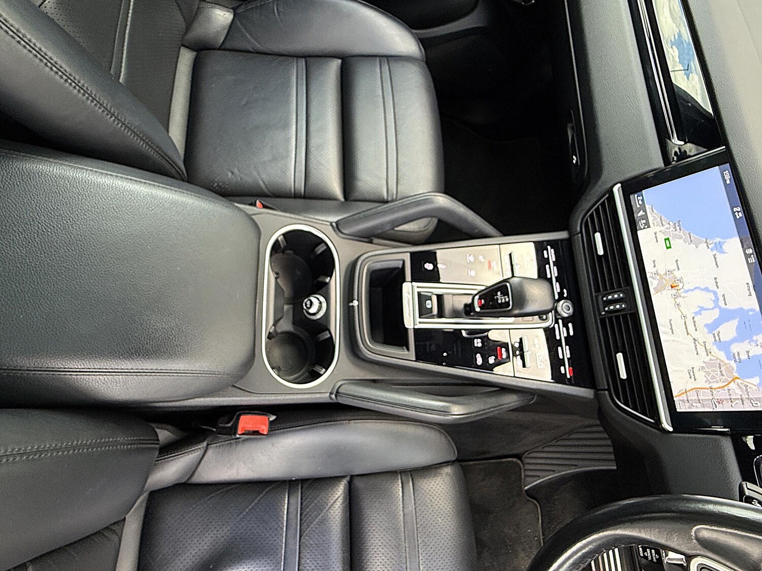 Used Porsche Cayenne 2019 for sale - 75857201: Photo 50