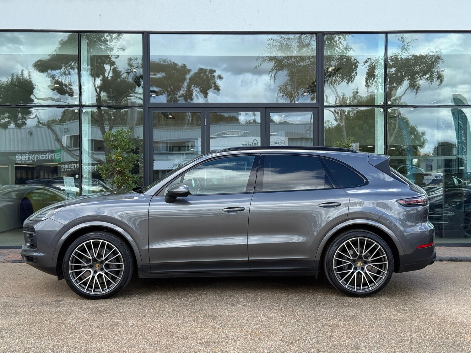 Used Porsche Cayenne 2019 for sale - 75857201: Photo 56