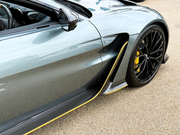 Used Aston Martin Vantage 2023 for sale - 75226071: Photo 17