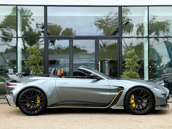 Used Aston Martin Vantage 2023 for sale - 75226071: Photo 2