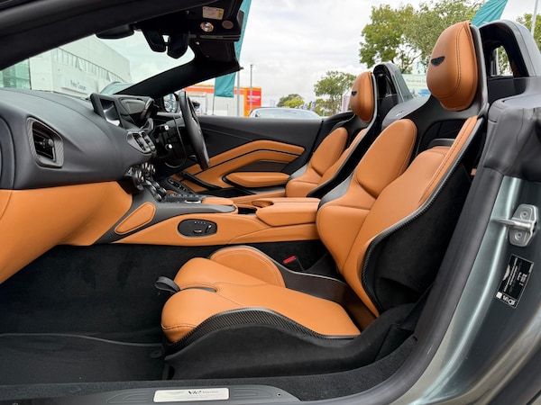 Used Aston Martin Vantage 2023 for sale - 75226071: Photo 32