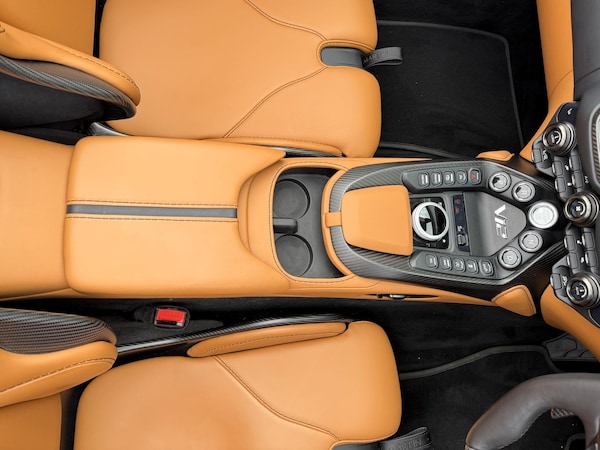 Used Aston Martin Vantage 2023 for sale - 75226071: Photo 39