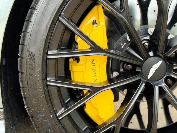 Used Aston Martin Vantage 2023 for sale - 75226071: Photo 7