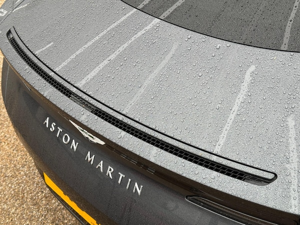 Used Aston Martin DB11 2021 for sale - 76153037: Photo 13