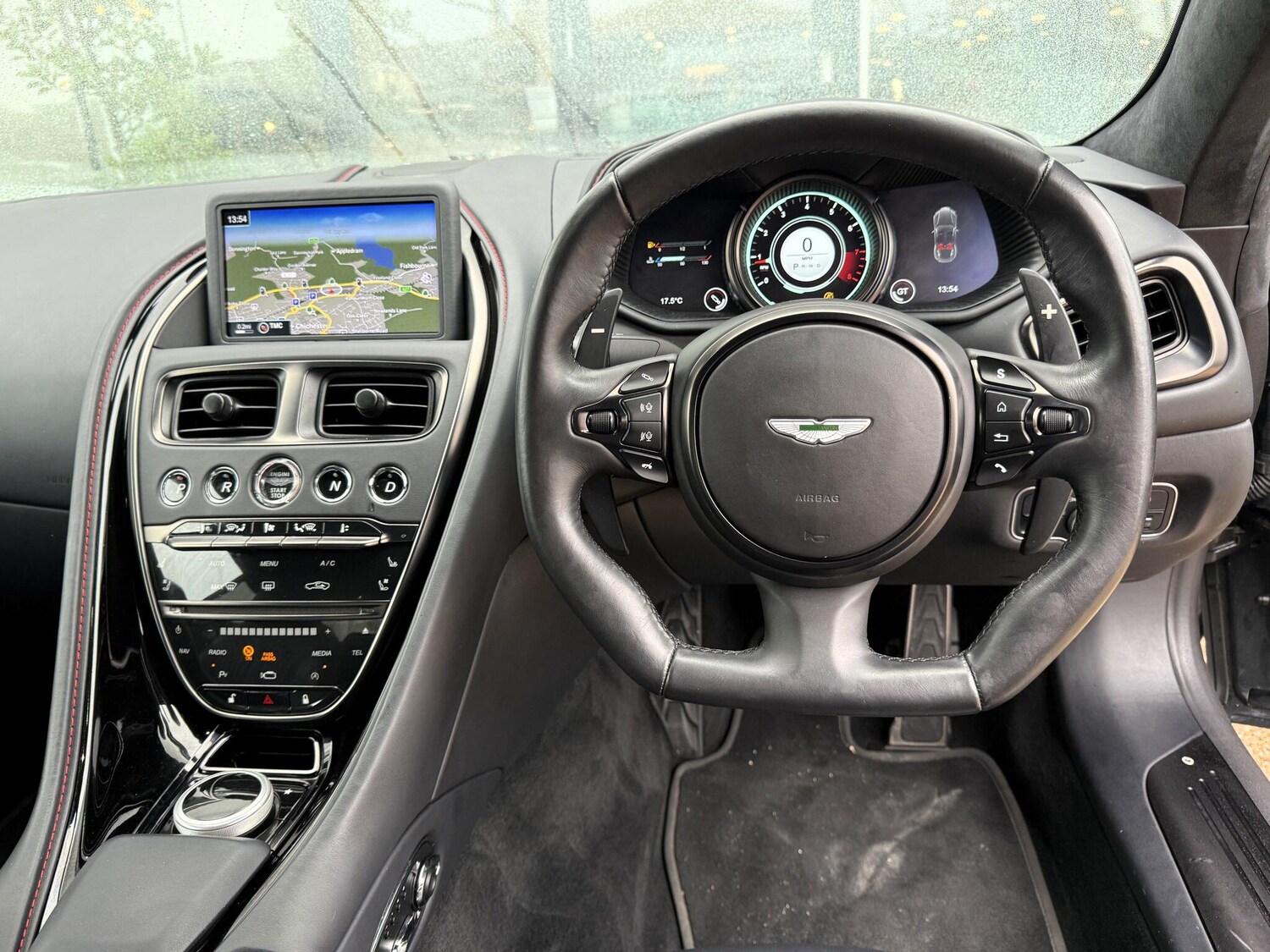 Used Aston Martin DB11 2021 for sale - 76153037: Photo 23