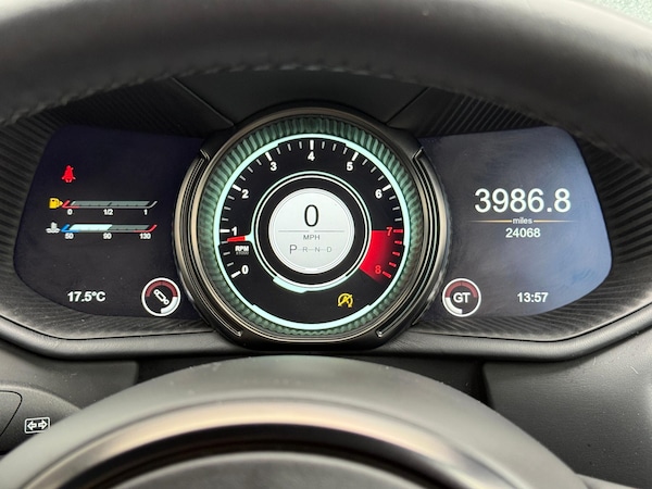 Used Aston Martin DB11 2021 for sale - 76153037: Photo 40