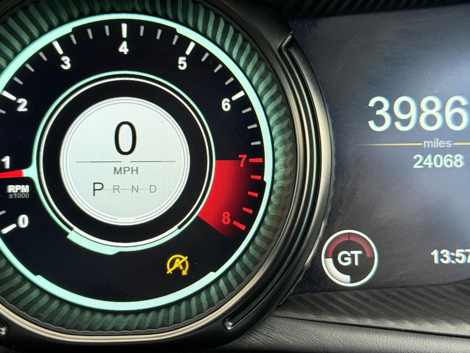 Used Aston Martin DB11 2021 for sale - 76153037: Photo 41