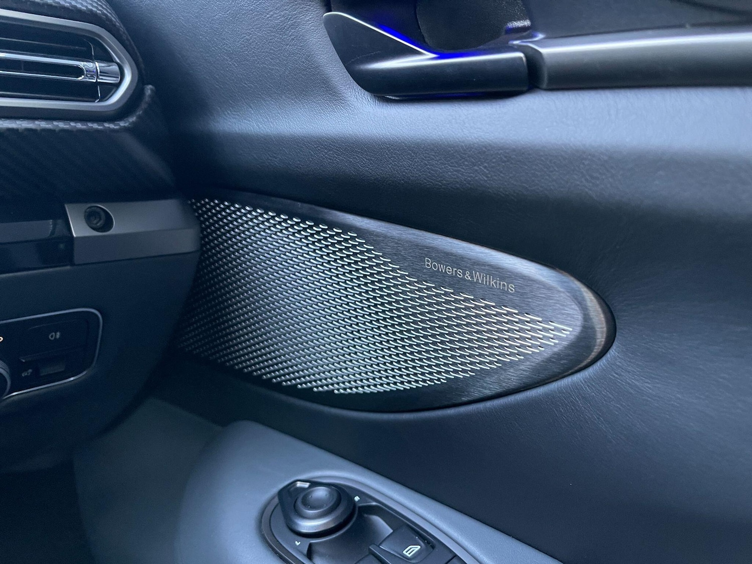 Used Aston Martin Vantage 2025 for sale - 76926652: Photo 24