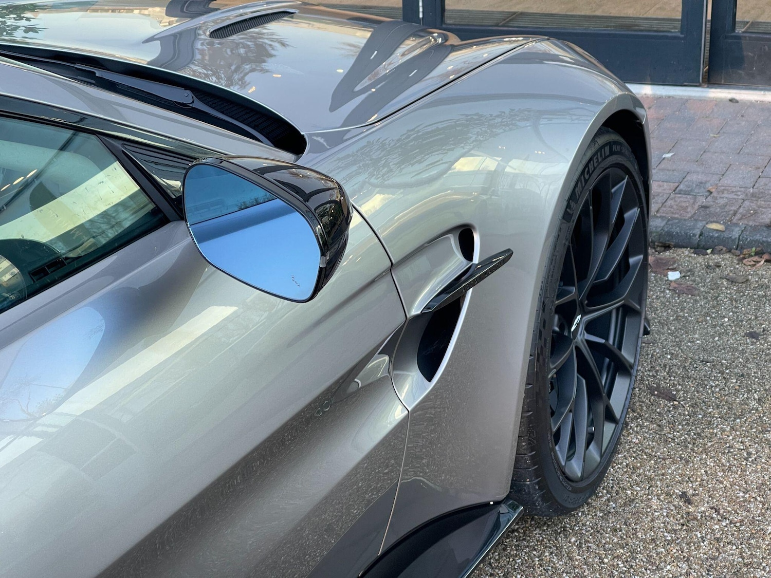 Used Aston Martin Vantage 2025 for sale - 76926652: Photo 9