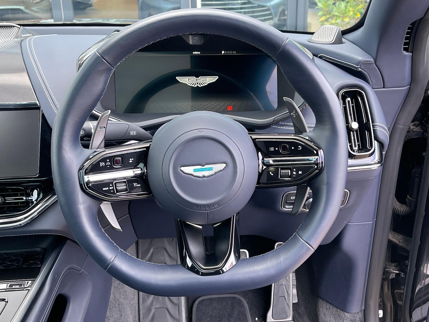 Used Aston Martin DBX 2024 for sale - 76359927: Photo 11