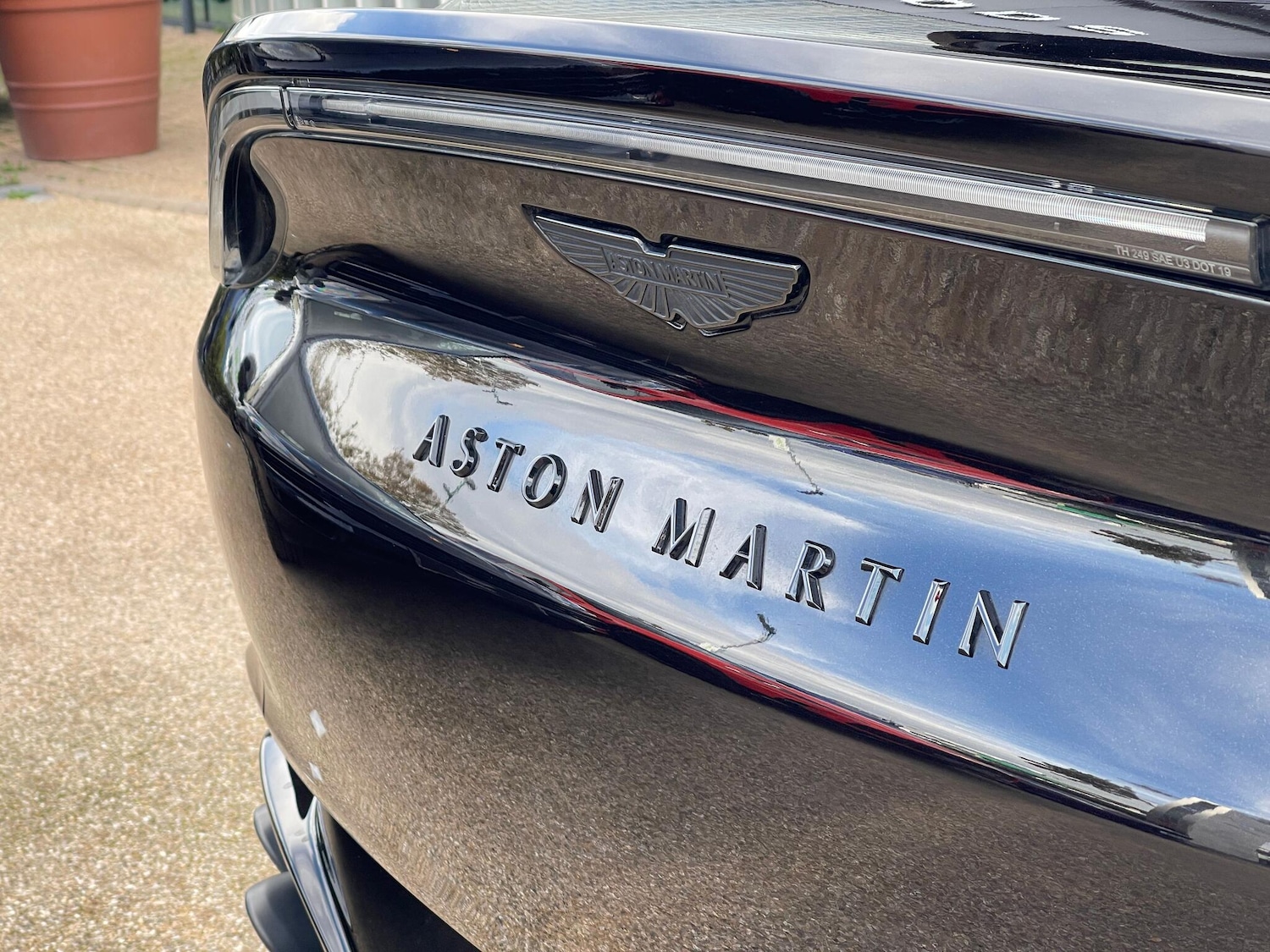 Used Aston Martin DBX 2024 for sale - 76359927: Photo 57