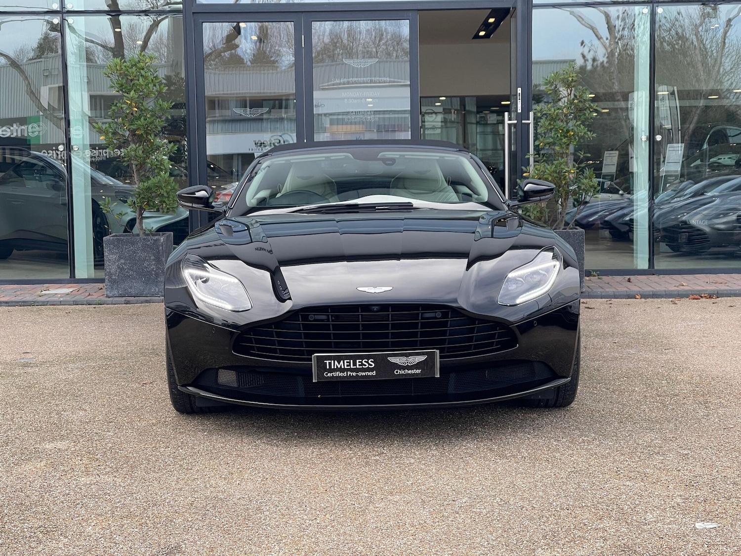 Used Aston Martin DB11 2021 for sale - 76457464: Photo 7