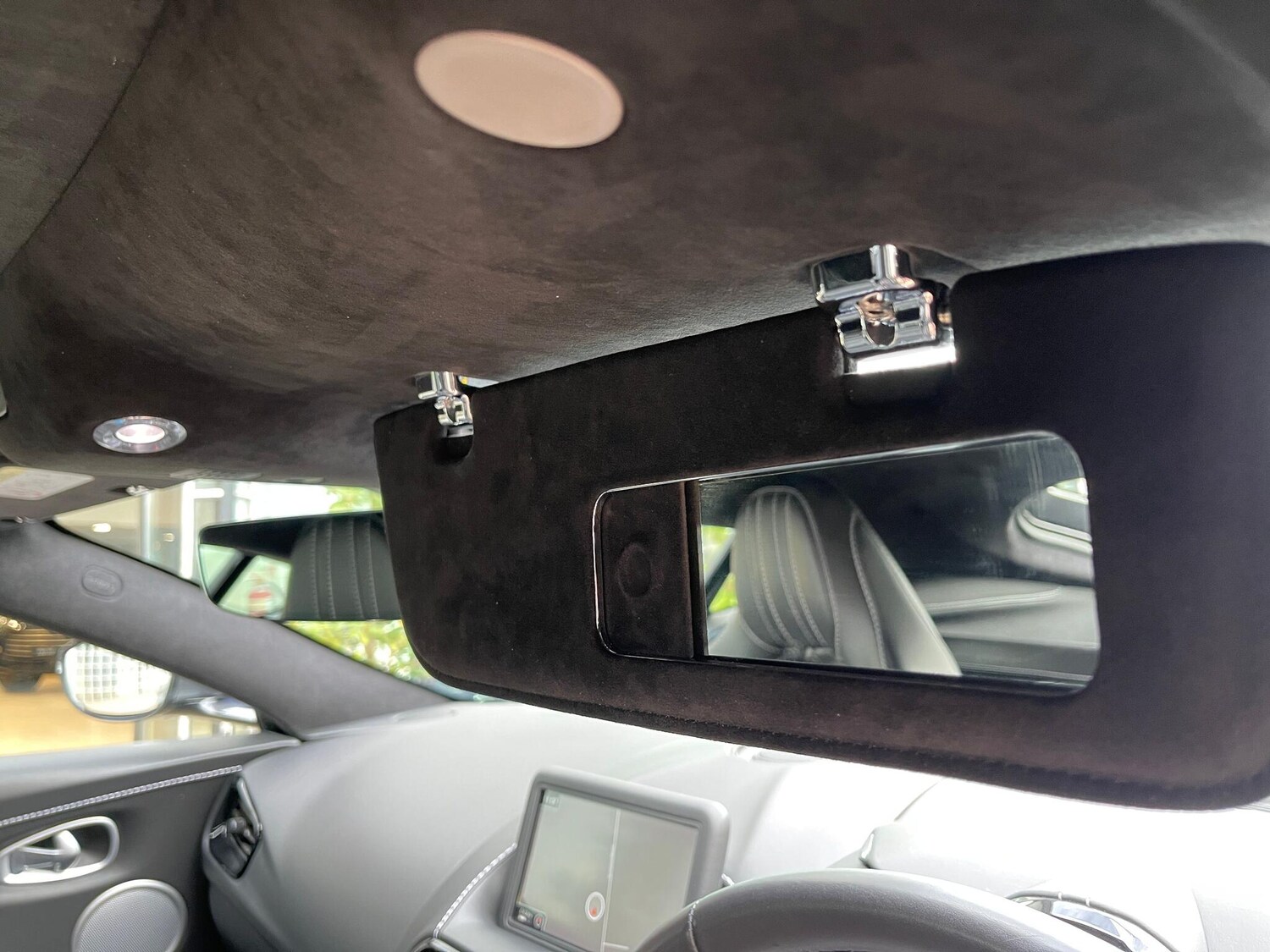 Used Aston Martin Vantage 2021 for sale - 76398212: Photo 38