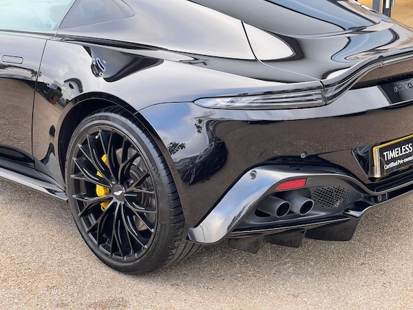 Used Aston Martin Vantage 2022 for sale - 76294632: Photo 14