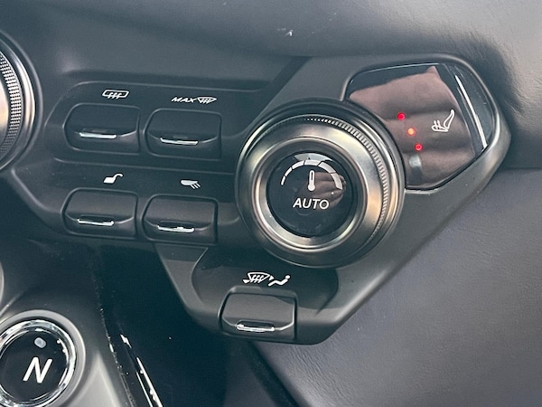 Used Aston Martin Vantage 2022 for sale - 76294632: Photo 30
