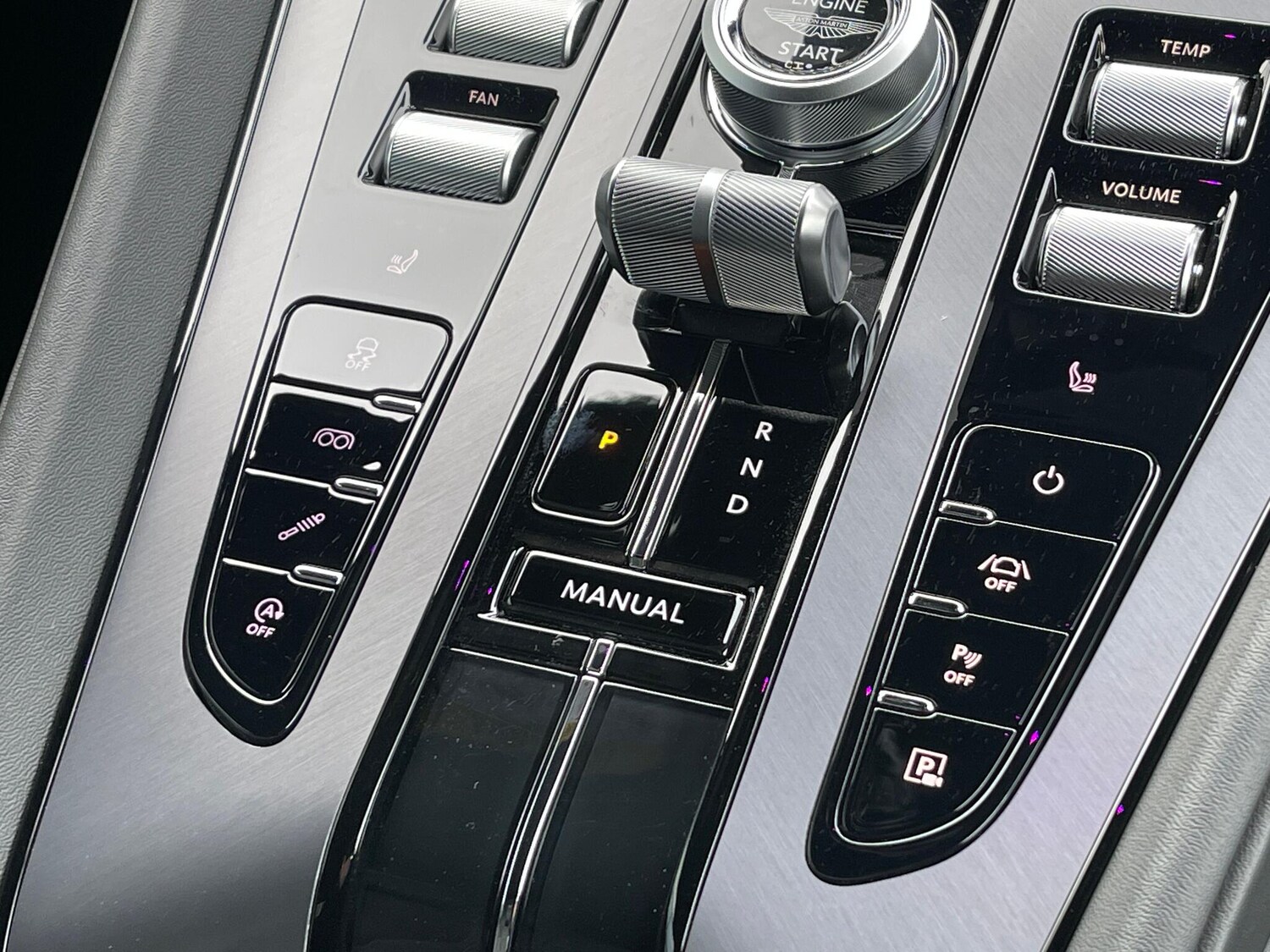 Used Aston Martin V8 2025 for sale - 76801651: Photo 13