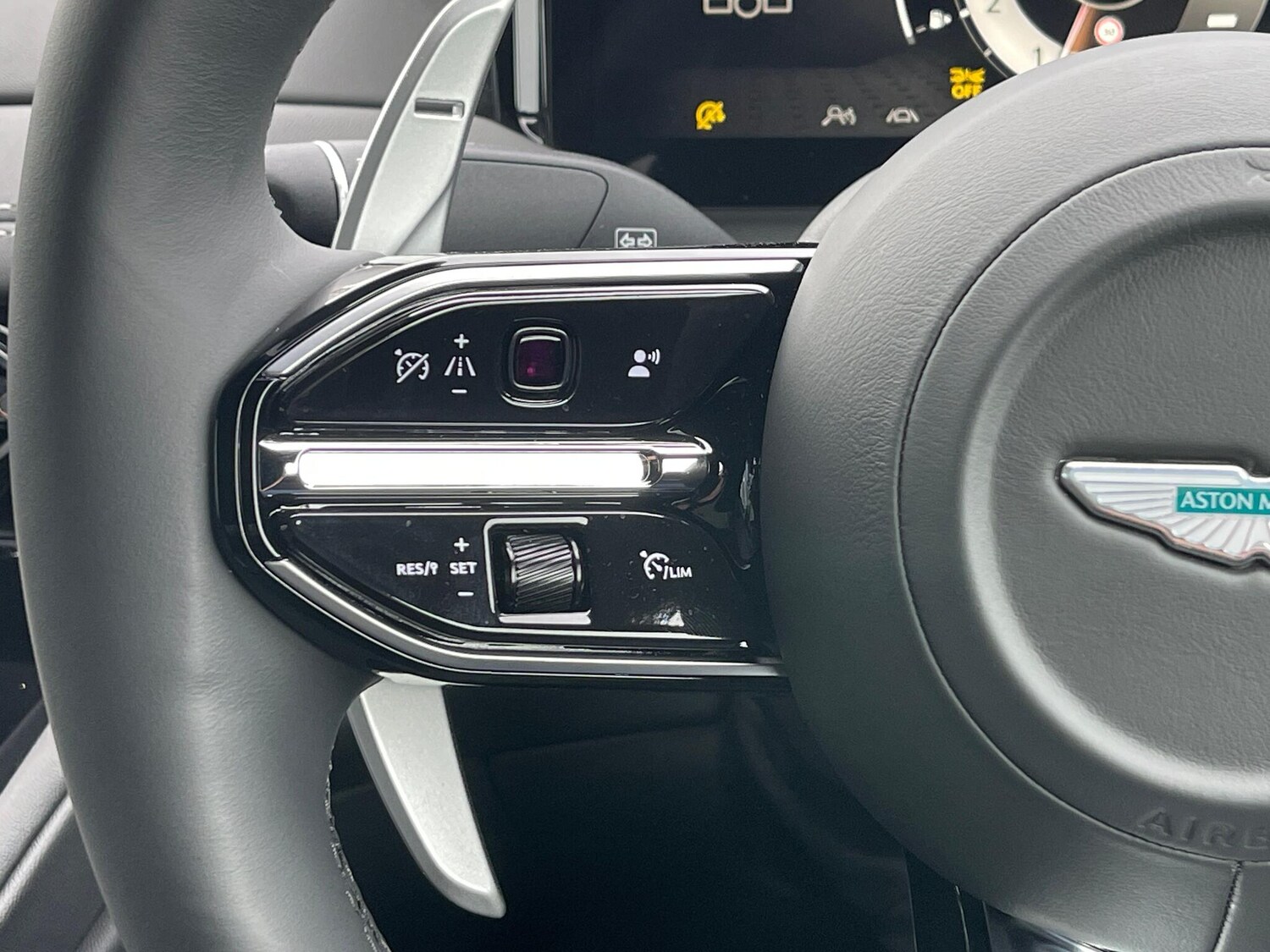 Used Aston Martin V8 2025 for sale - 76801651: Photo 26