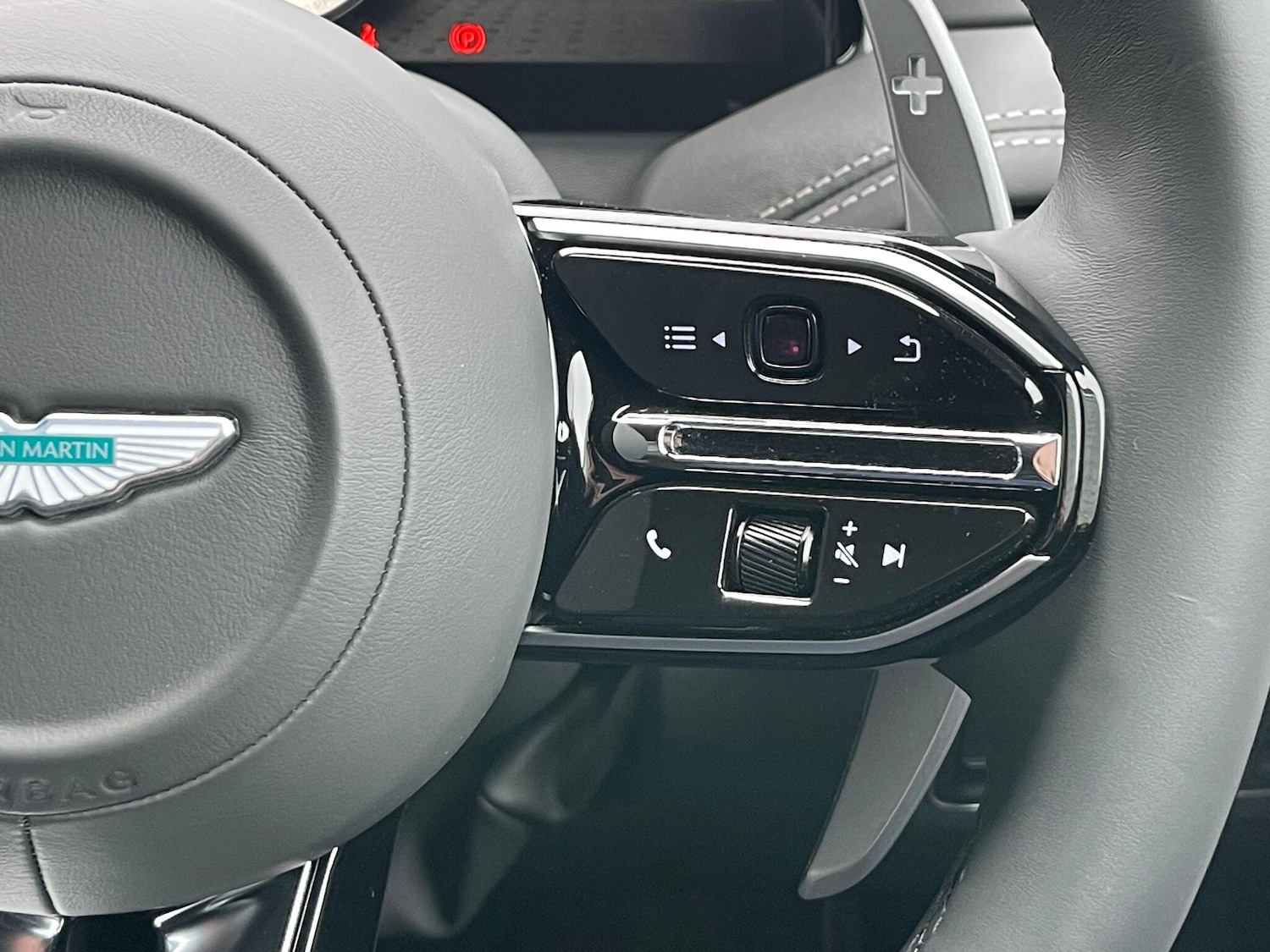 Used Aston Martin V8 2025 for sale - 76801651: Photo 27