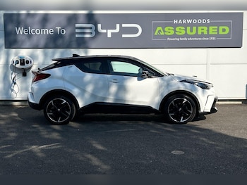 Used Toyota C-HR 2022 for sale - 76613196: Photo