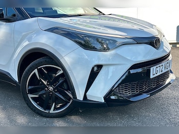 Used Toyota C-HR 2022 for sale - 76613196: Photo