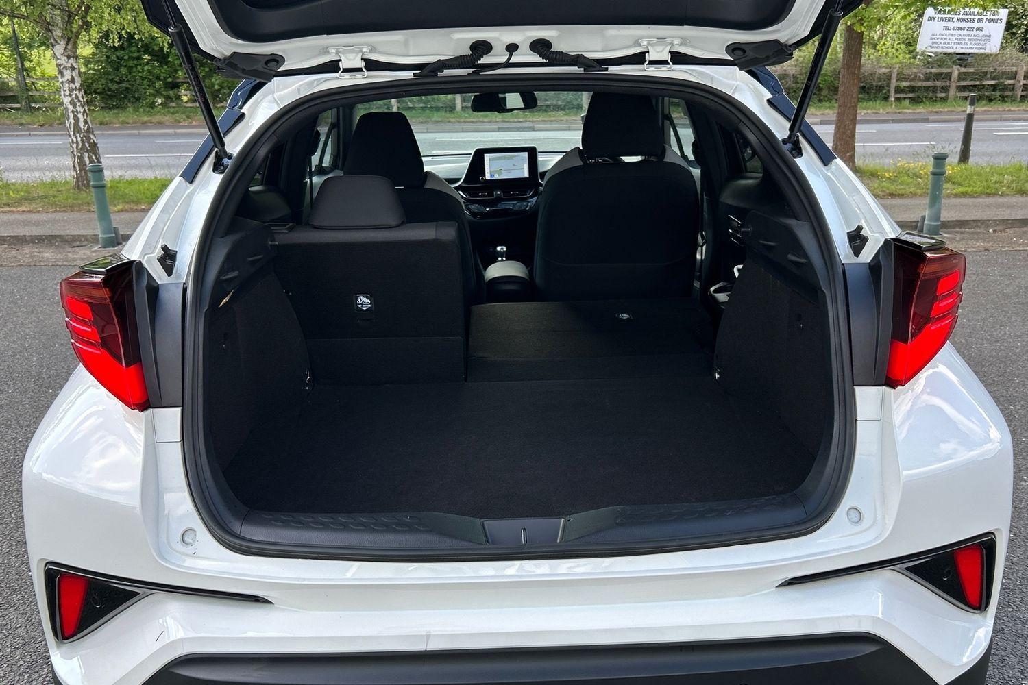 Used Toyota C-HR 2022 for sale - 76613196: Photo 70