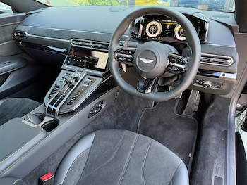 Used Aston Martin Vantage 2025 for sale - 75224464: Photo