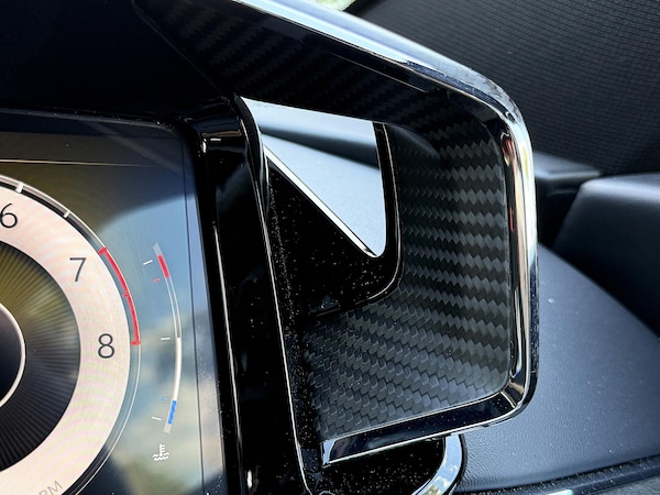Used Aston Martin Vantage 2025 for sale - 75224464: Photo 41