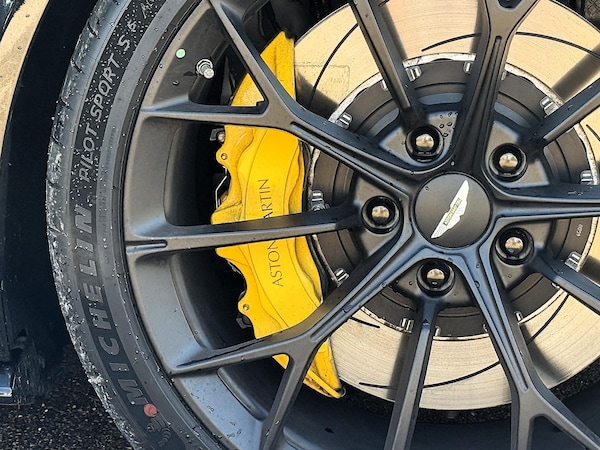 Used Aston Martin Vantage 2025 for sale - 75224464: Photo 5