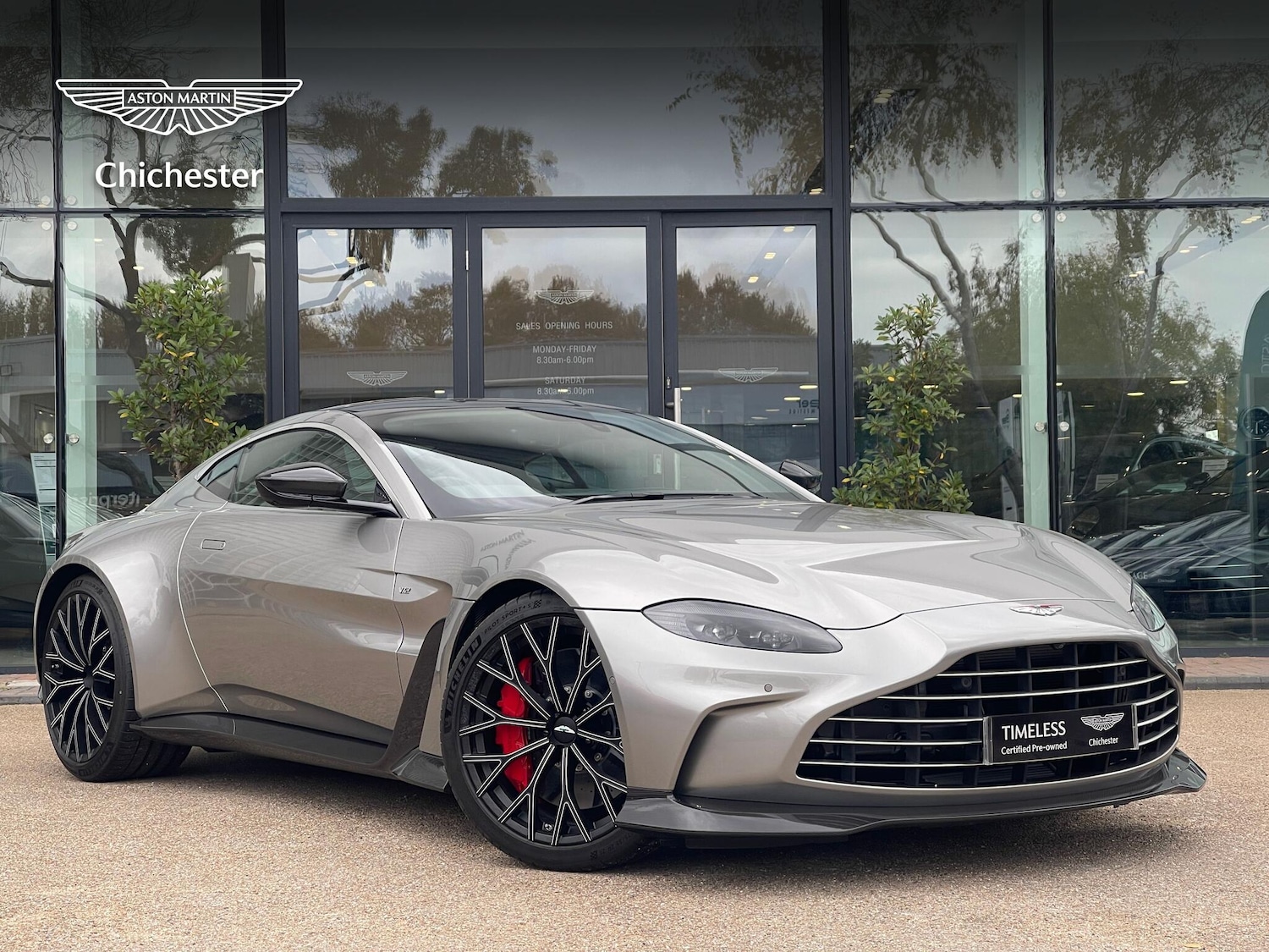 Used Aston Martin Vantage 2022 for sale - 76295002: Photo 1