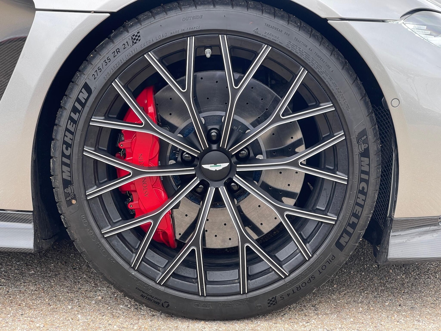 Used Aston Martin Vantage 2022 for sale - 76295002: Photo 4