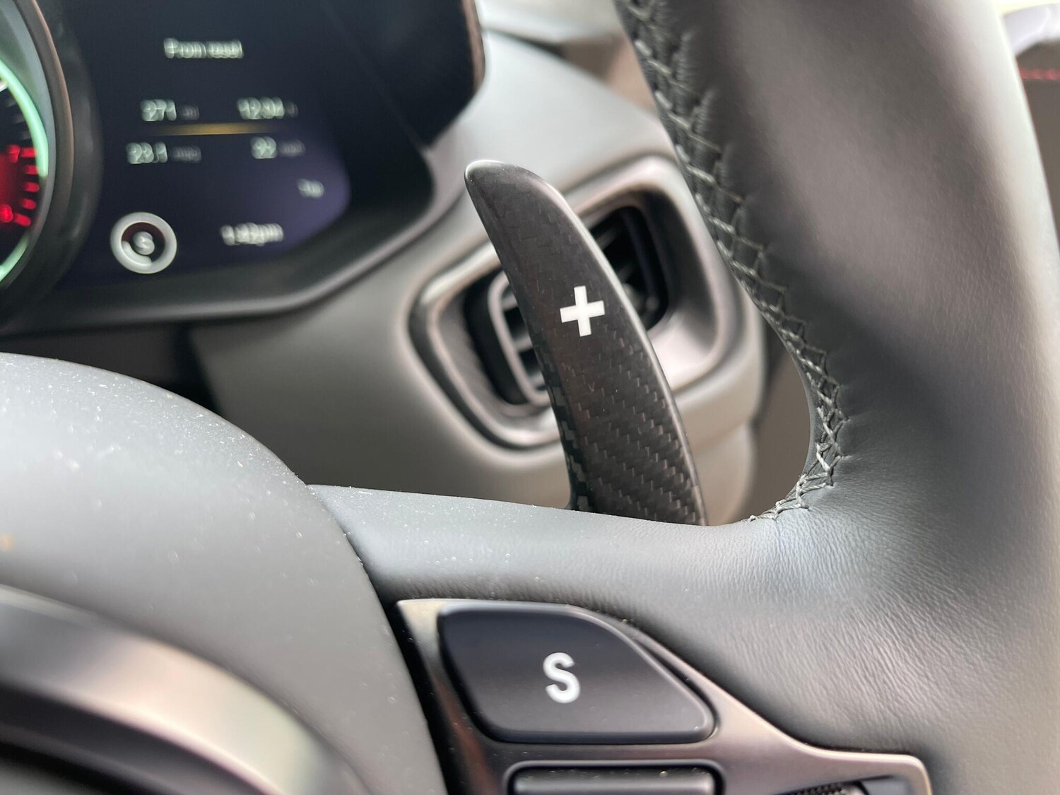 Used Aston Martin Vantage 2022 for sale - 76295002: Photo 45