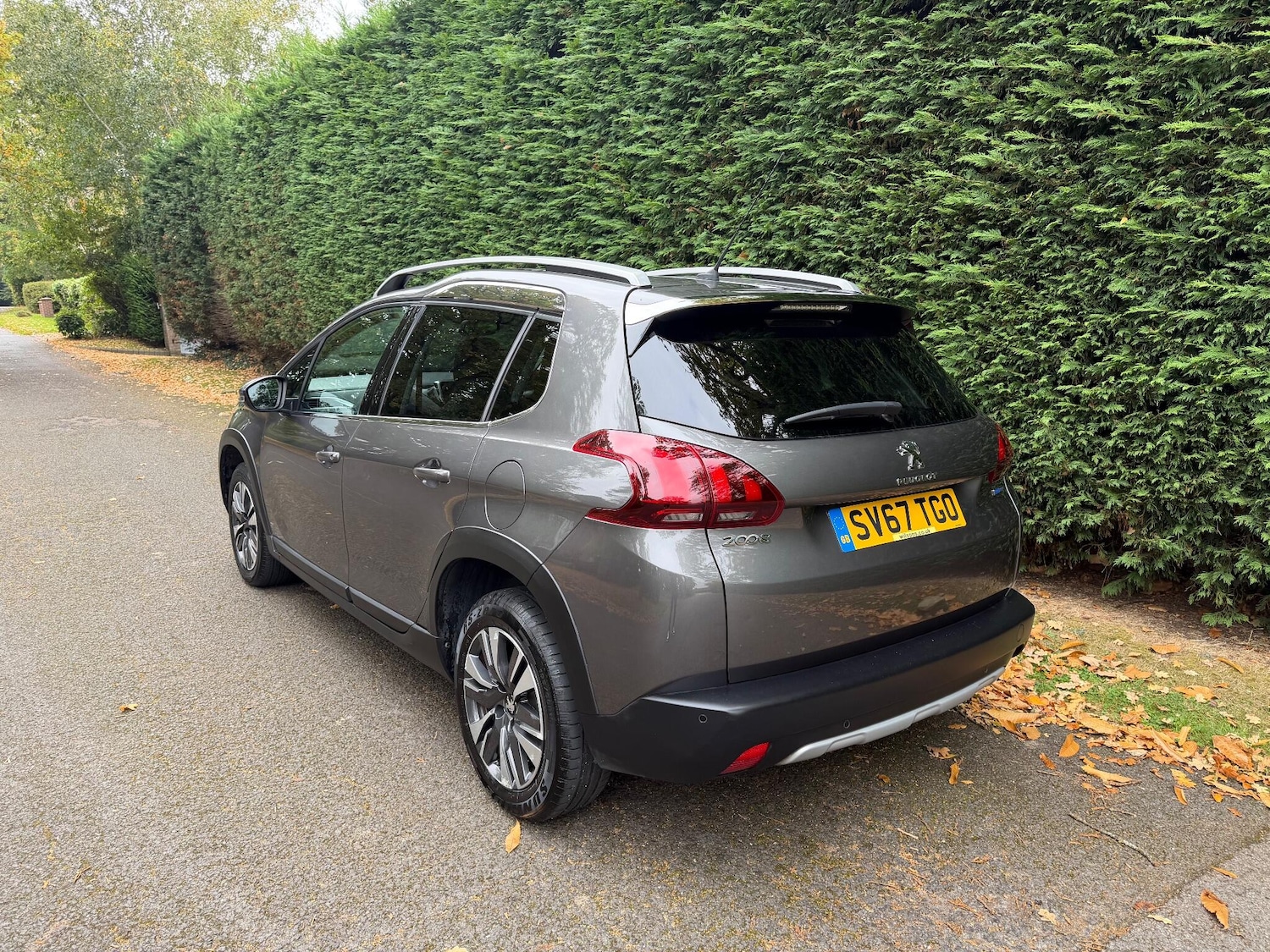 Used Peugeot 2008 2017 for sale - 76307061: Photo 8