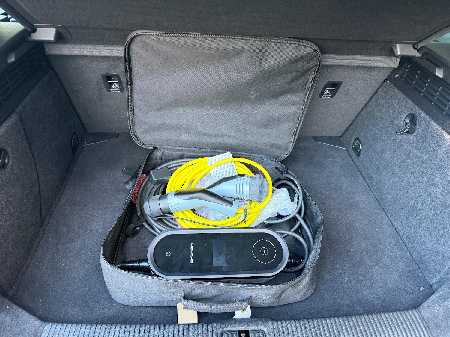 Used Audi A3 2015 for sale - 76619846: Photo 9