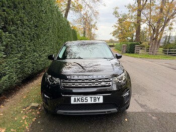 Used Land Rover Discovery Sport 2015 for sale - 76446491: Photo