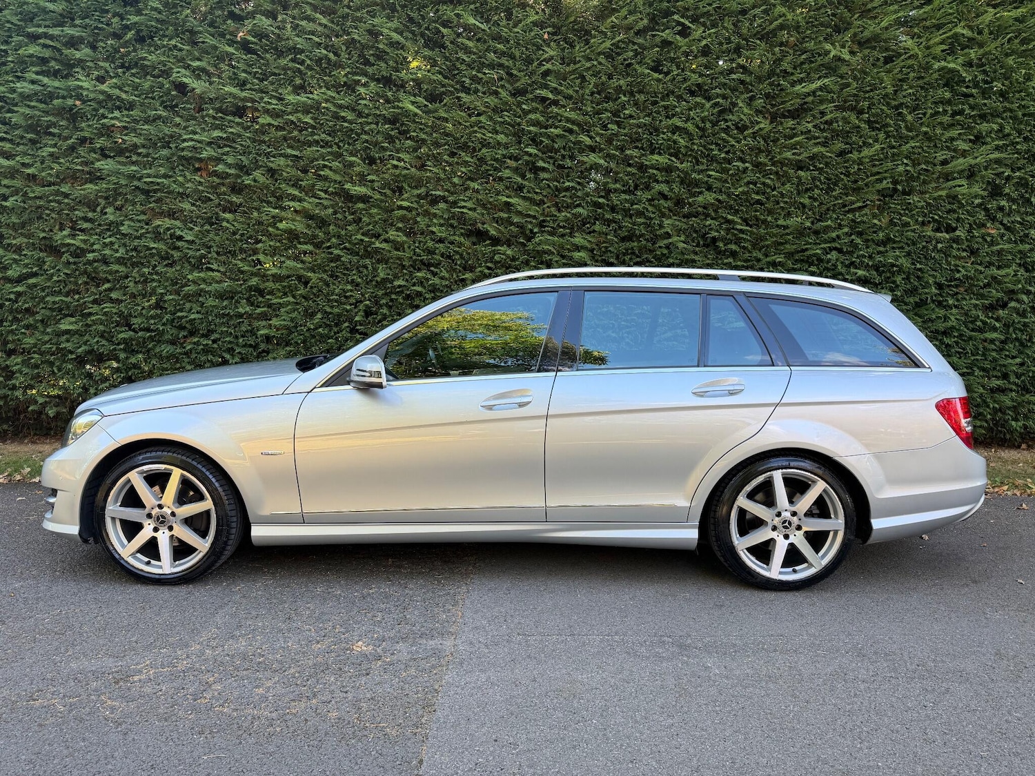 Used Mercedes-Benz C Class 2012 for sale - 76084718: Photo 10