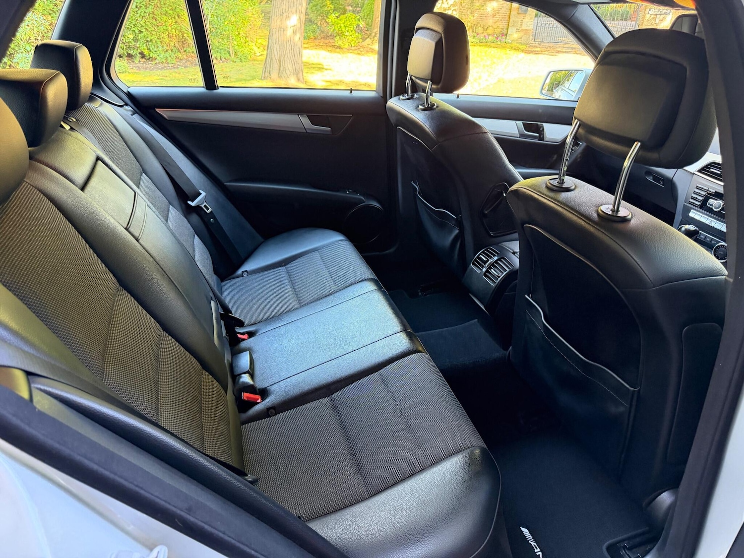 Used Mercedes-Benz C Class 2012 for sale - 76084718: Photo 13
