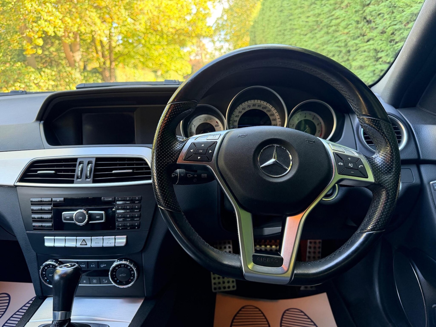 Used Mercedes-Benz C Class 2012 for sale - 76084718: Photo 18