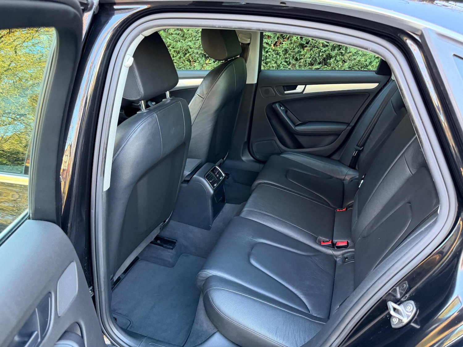 Used Audi A4 2014 for sale - 76658759: Photo 12