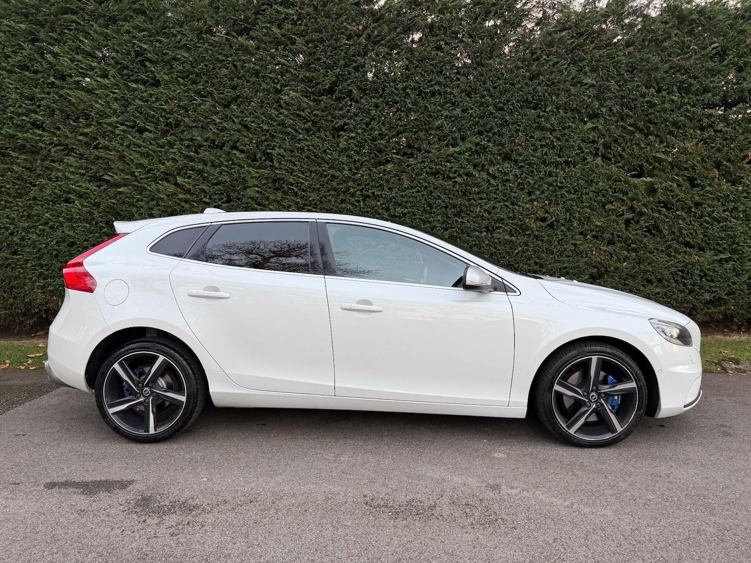 Used Volvo V40 2015 for sale - 76608253: Photo 12