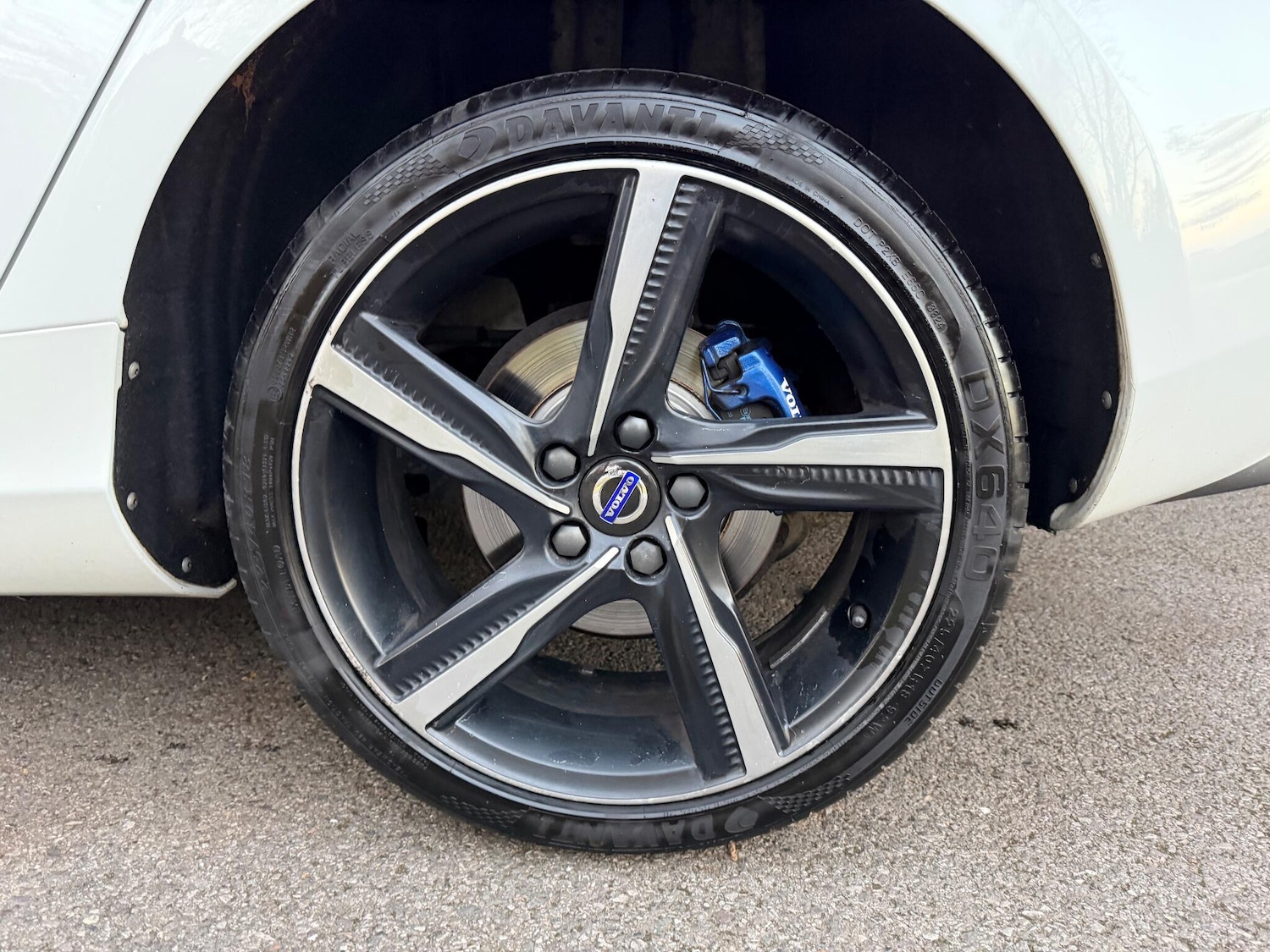 Used Volvo V40 2015 for sale - 76608253: Photo 22