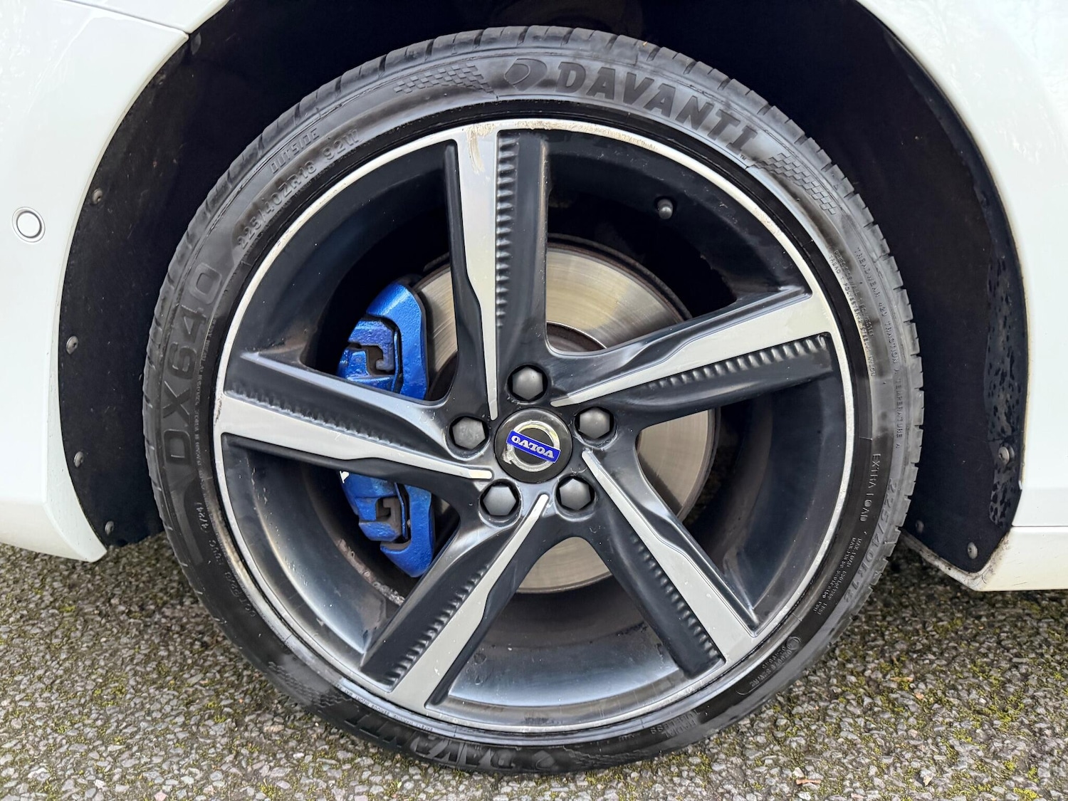 Used Volvo V40 2015 for sale - 76608253: Photo 23