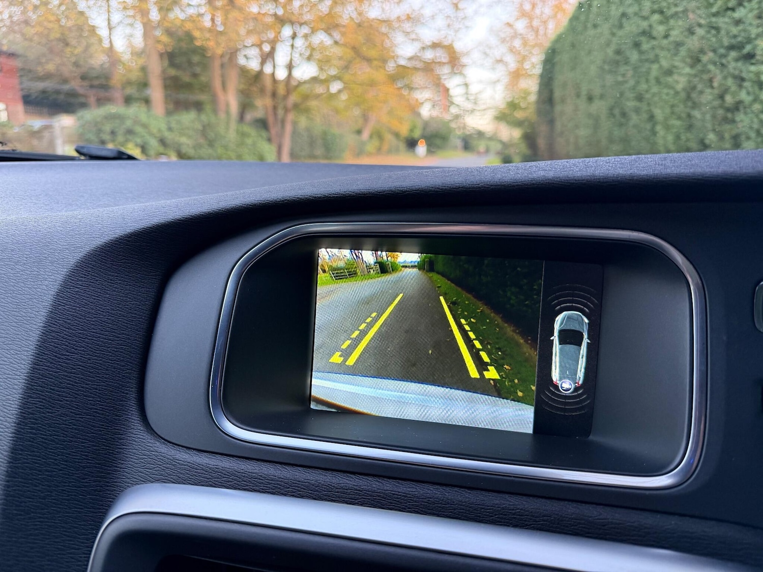 Used Volvo V40 2015 for sale - 76608253: Photo 3