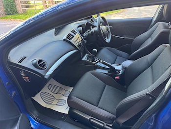 Used Honda Civic 2016 for sale - 76036283: Photo
