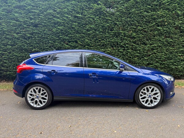 Used Ford Focus 2015 for sale - 76152232: Photo 12