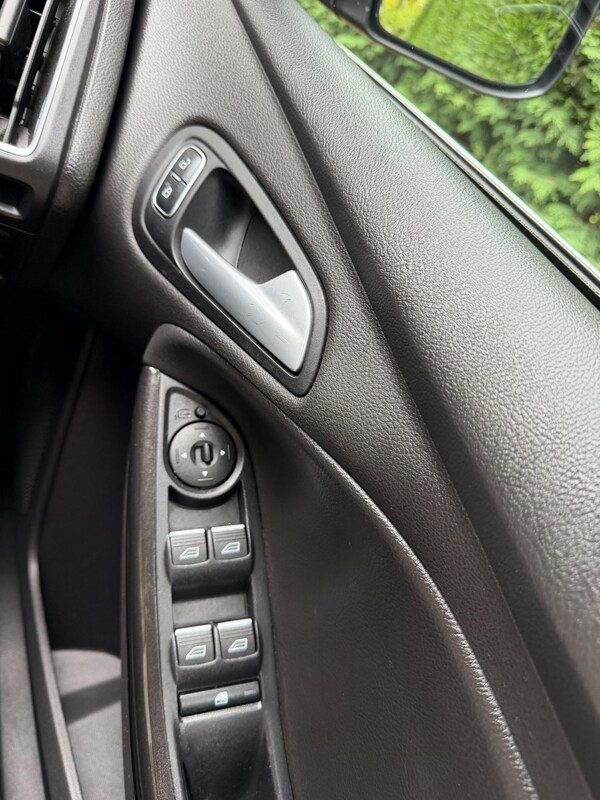 Used Ford Focus 2015 for sale - 76152232: Photo 16