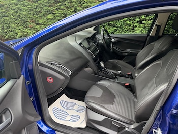 Used Ford Focus 2015 for sale - 76152232: Photo 3