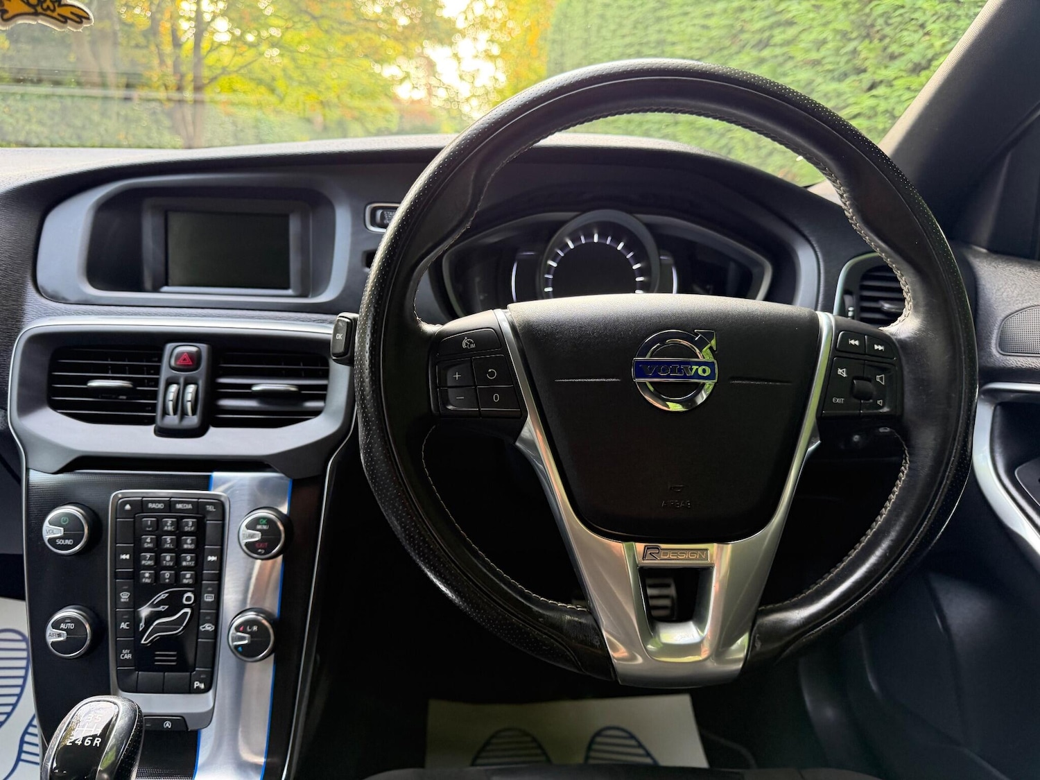 Used Volvo V40 2016 for sale - 76152472: Photo 18