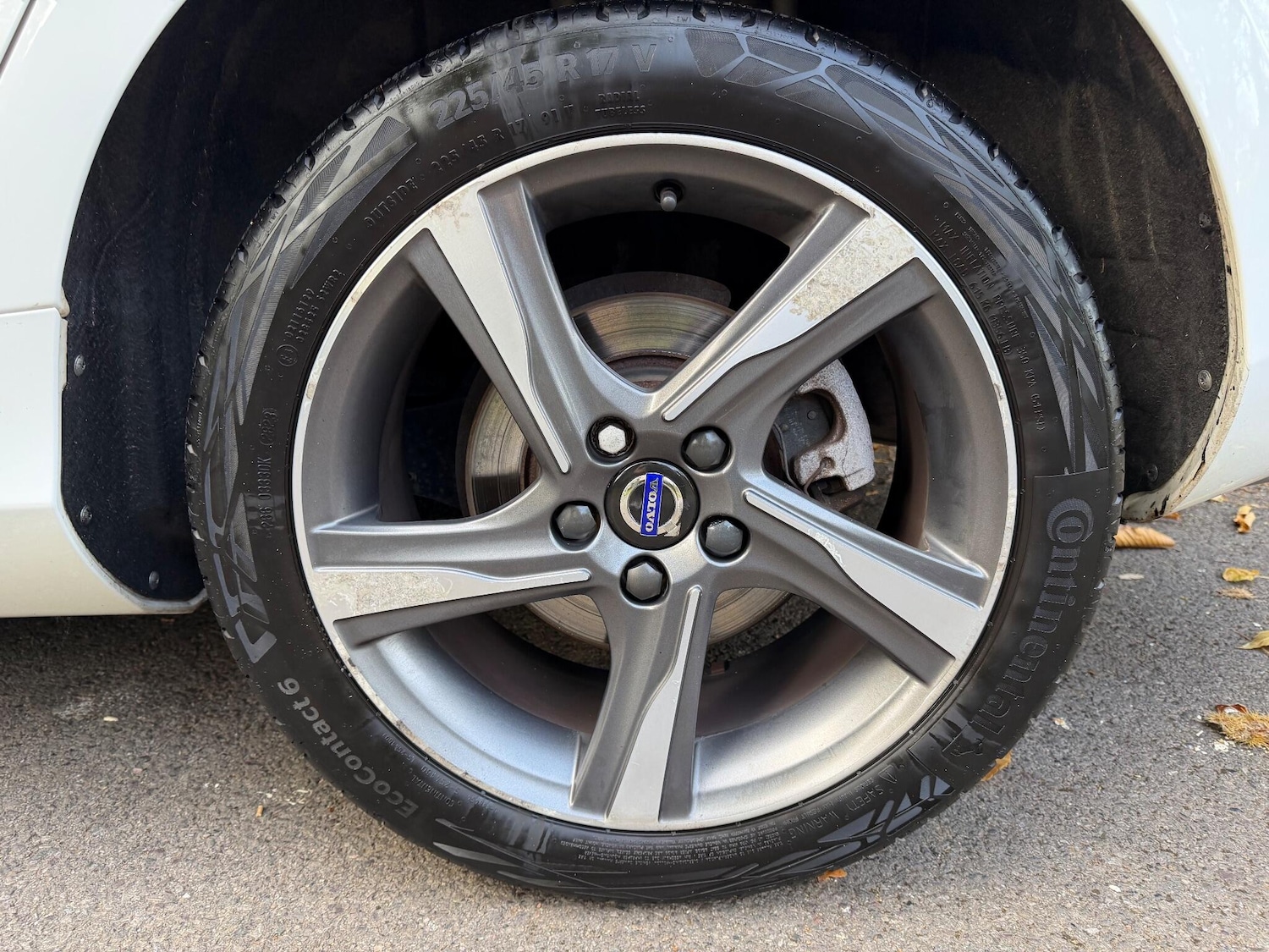 Used Volvo V40 2016 for sale - 76152472: Photo 19